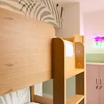 House Apartment *