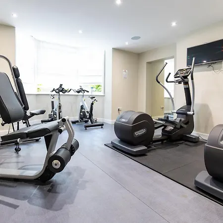 The House - Pool & דירה *