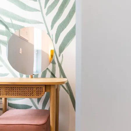 דירה The House - Pool & סקארבורו