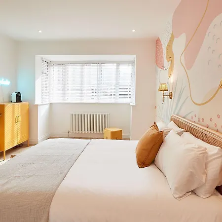 The House - Pool & דירה *