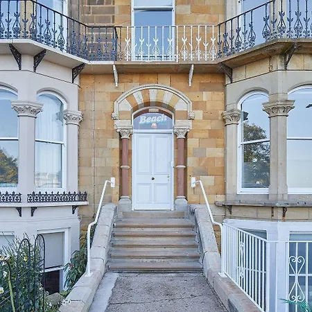 The House - Pool & Scarborough